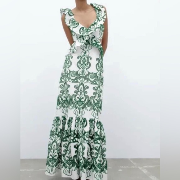 NWT Zara Limited Edition Green White Ruffled Eyelet Lace Dress S M L Tuckernuck - Picture 3 of 12